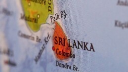 Sri Lanka’da Rajapaksa kızgınlığı dinmiyor: Başkanlık binasının girişini kapatanlar gözaltında