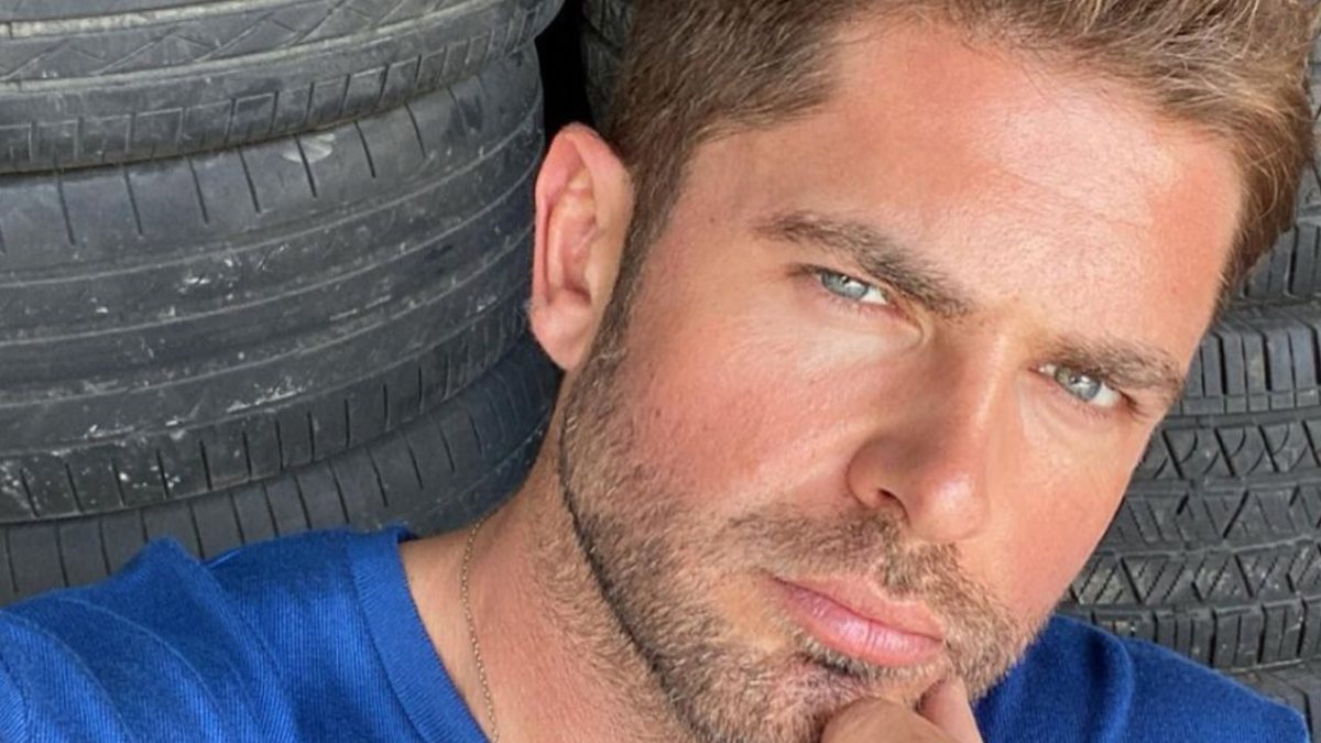 Survivor Mert gizli aşkını sergiledi, ortalık karıştı! “Kardeşin gibi görünüyor”