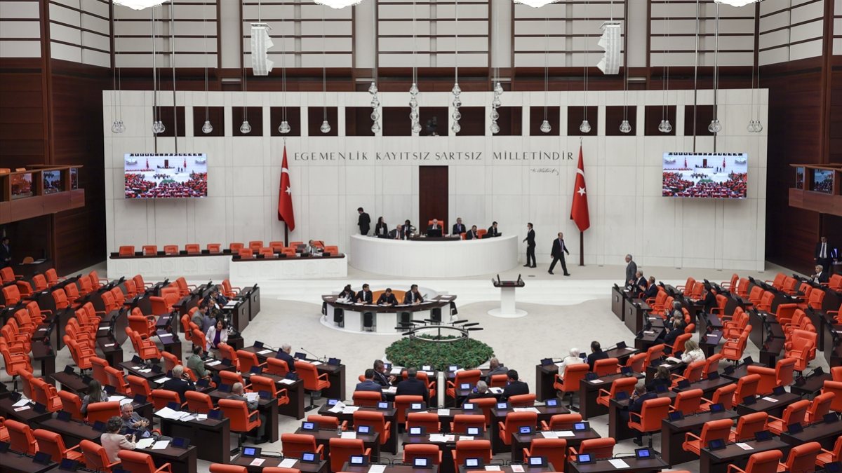 TBMM’de ‘Dezenformasyon düzenlemesi’ görüşmeleri başladı