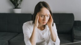 Tiroid hastalıklarının 10 sessiz belirtisi