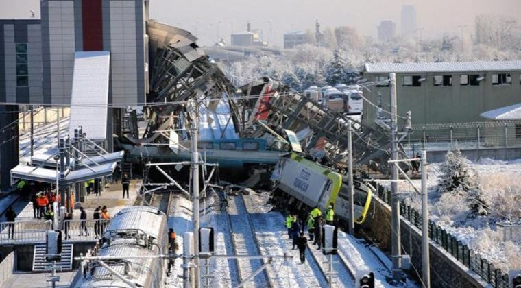 Üst düzey isimler tren kazası dosyasından düşürüldü!