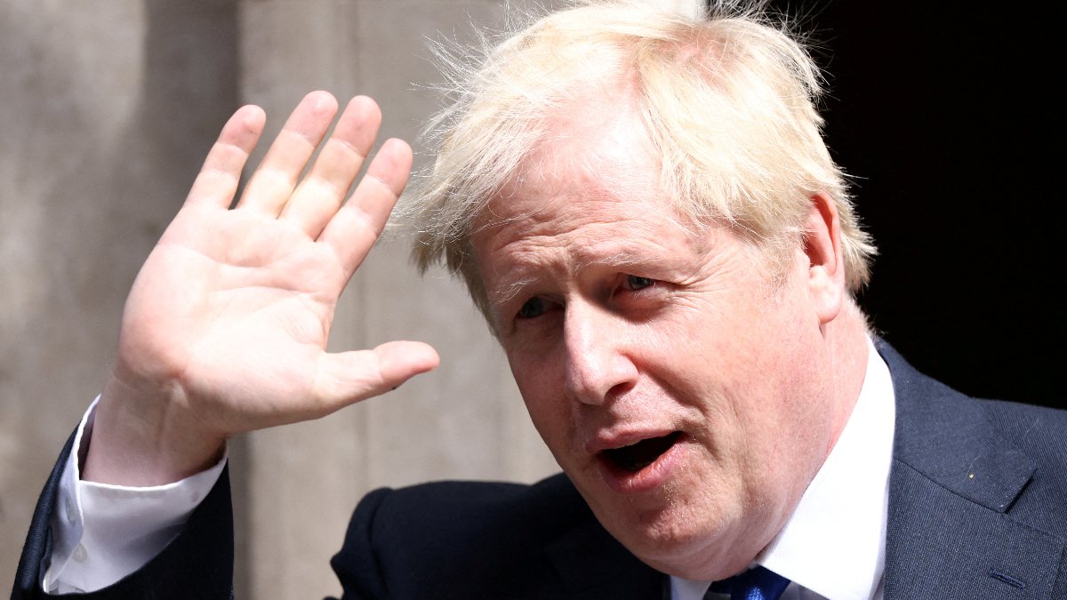 Boris Johnson, istifa ettiğini açıkladı
