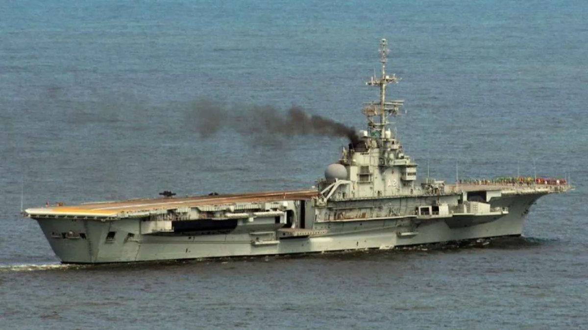 Brezilya donanmasına ait savaş gemisi Aliağa’da sökülecek