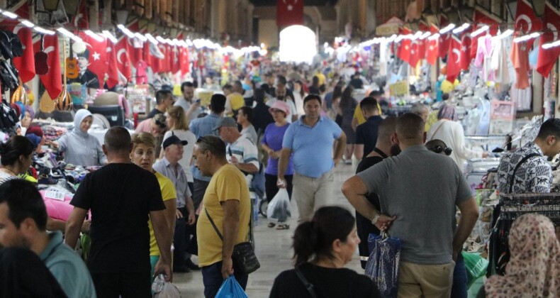 Bulgar turistler, pasaportsuz giriş başlayınca Edirne’ye koştu