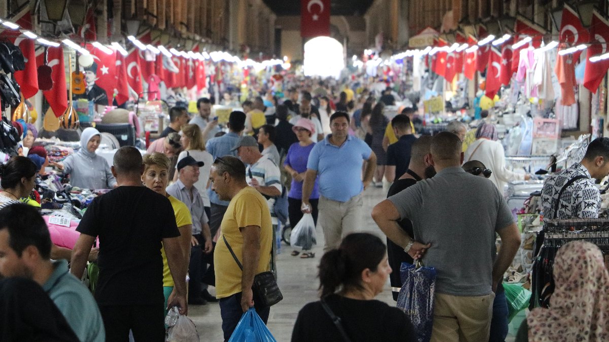 Bulgar turistler, pasaportsuz giriş başlayınca Edirne’ye koştu