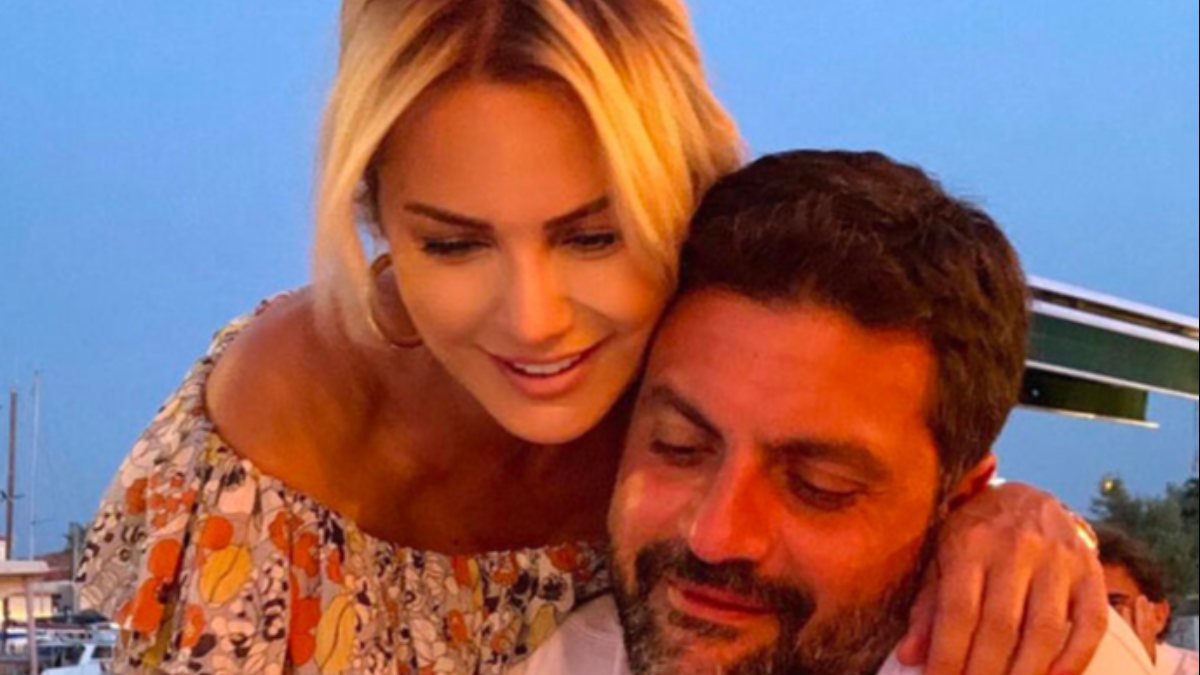 Ece Erken havuz başı fotoğrafına gelen yoruma öfkelendi