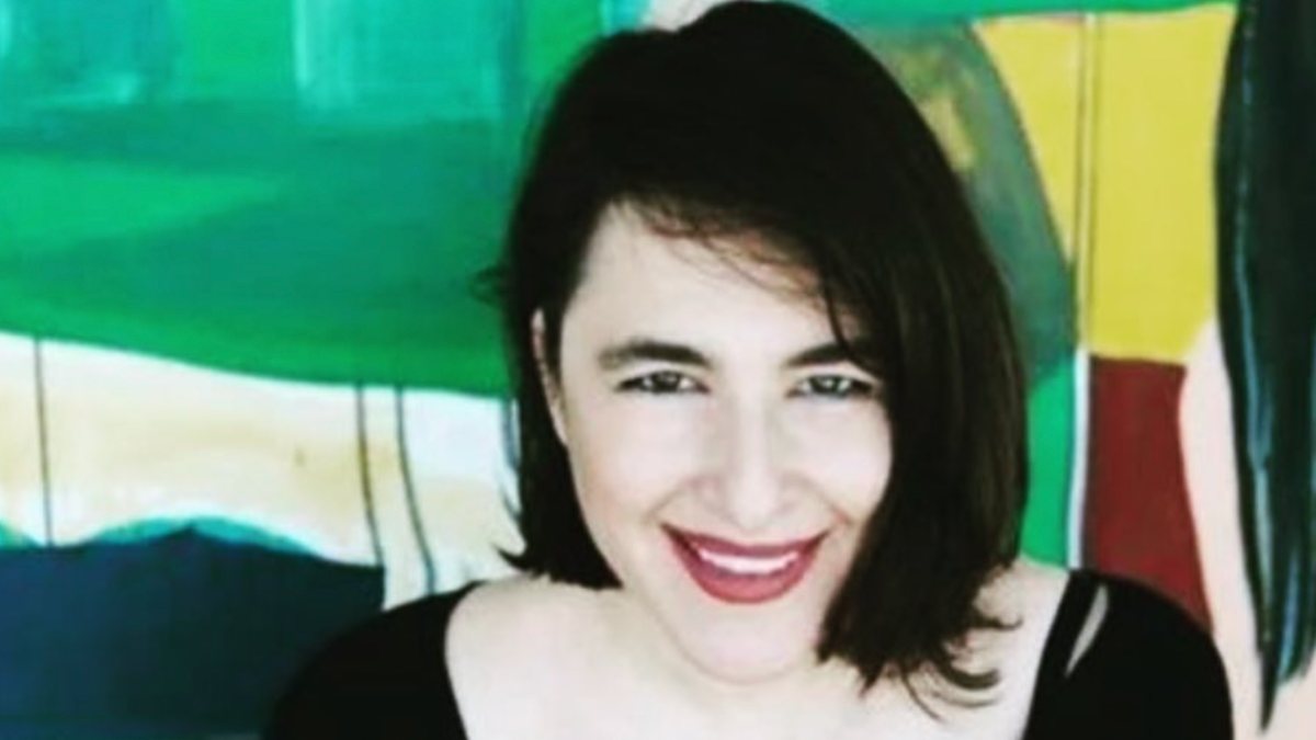 Esra Dermancıoğlu’ndan esprili estetik önerisi! İlk yorum Seda Sayan’dan…