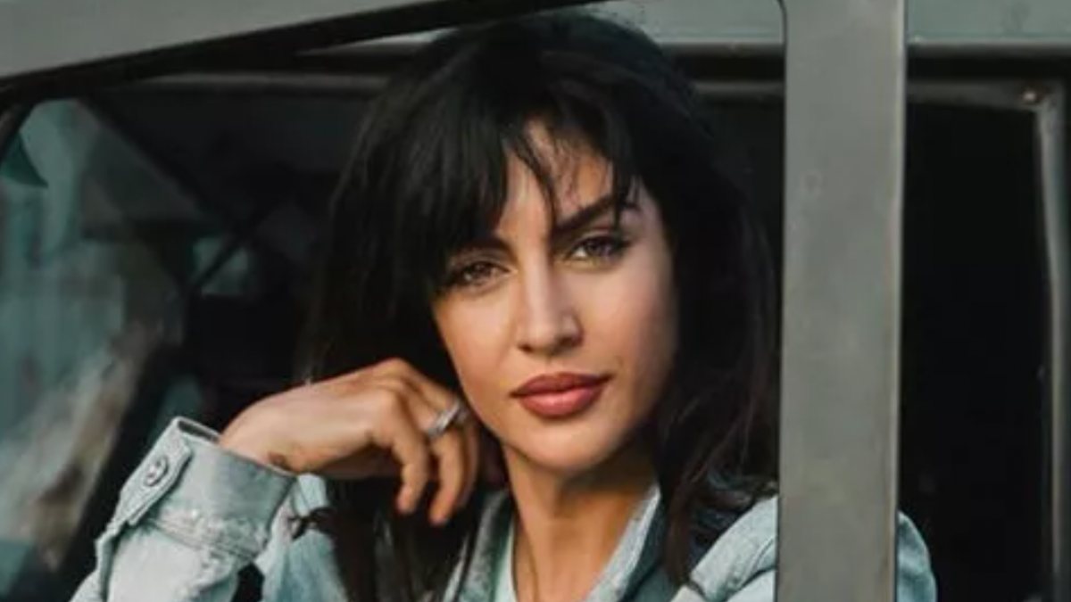 Göğüs kıyaslaması…Tuğba Ekinci’den Gülşen’e olay yaratacak paylaşım!