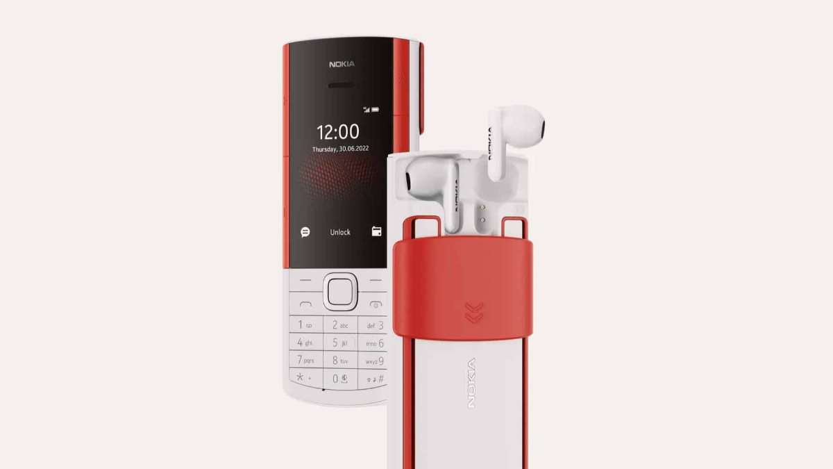 İçinden kablosuz kulaklık çıkan telefon: Nokia 5710