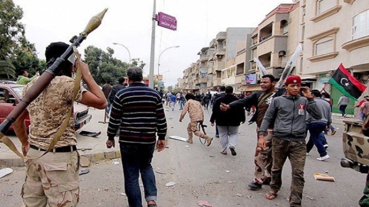 Libya’da silahlı gruplar arasında çatışma: 16 ölü 52 yaralı