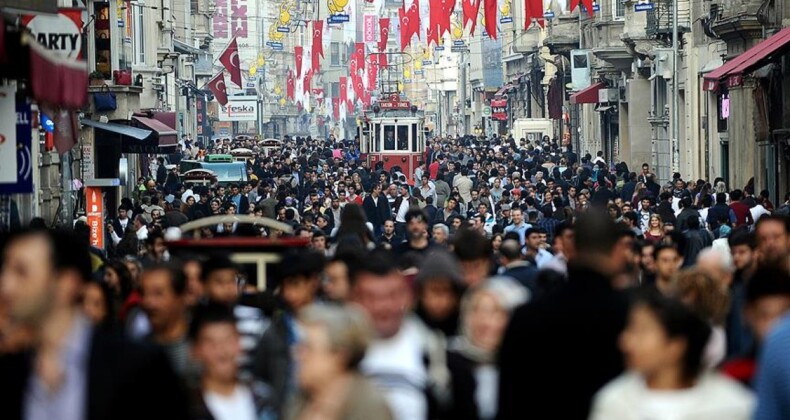 Türkiye, AB içinde en genç nüfusa sahip