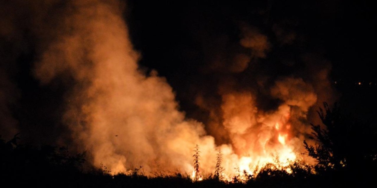 Yunanistan’a düşen uçaktan kimse kurtulamadı: Bölgede tehlikeli madde paniği