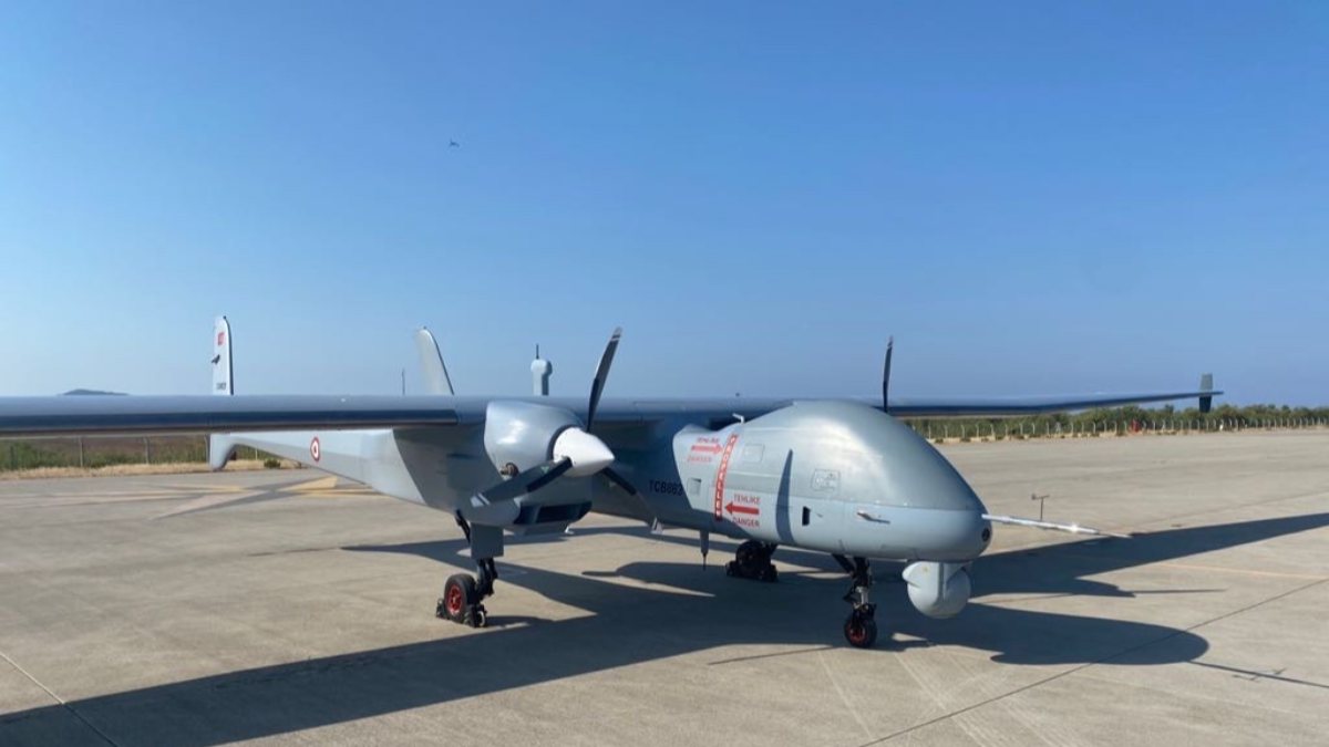 AKSUNGUR SİHA Deniz Kuvvetleri Komutanlığına teslim edildi