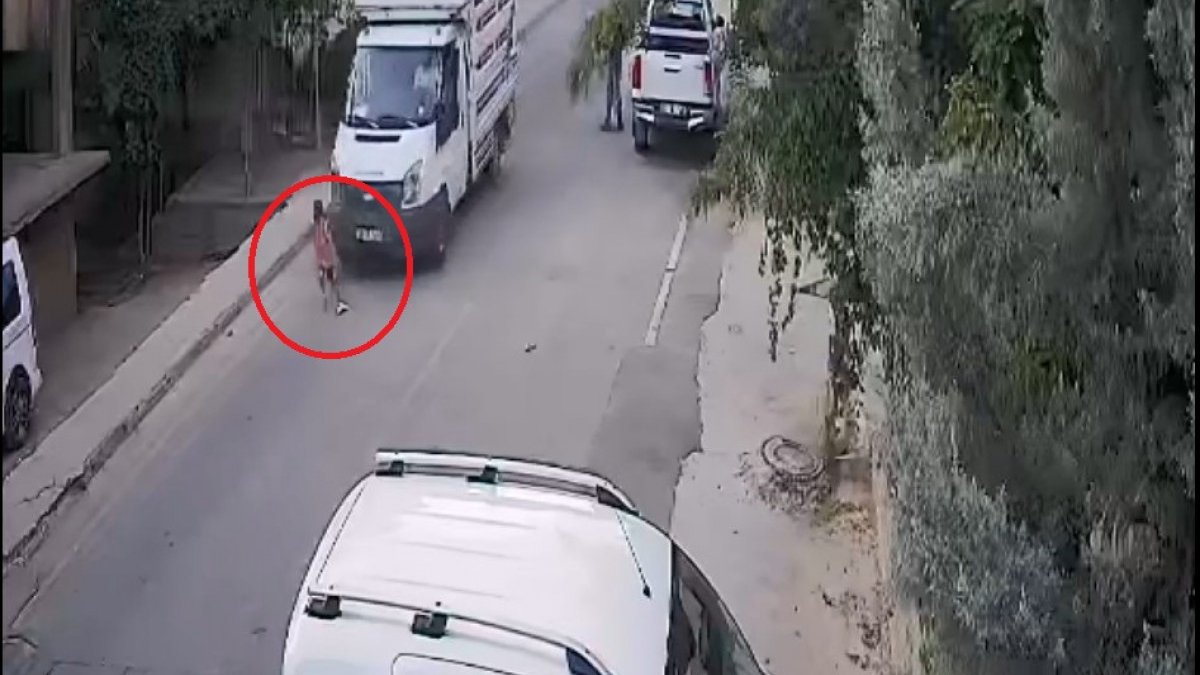 Batman’da 5 yaşındaki çocuğun üzerinden kamyonet geçti