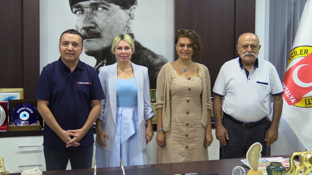 Çöp evde bulunan talihsiz çocuğun tedavisi devam ediyor