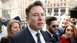 Elon Musk: ABD, 18 ay resesyon yaşayacak