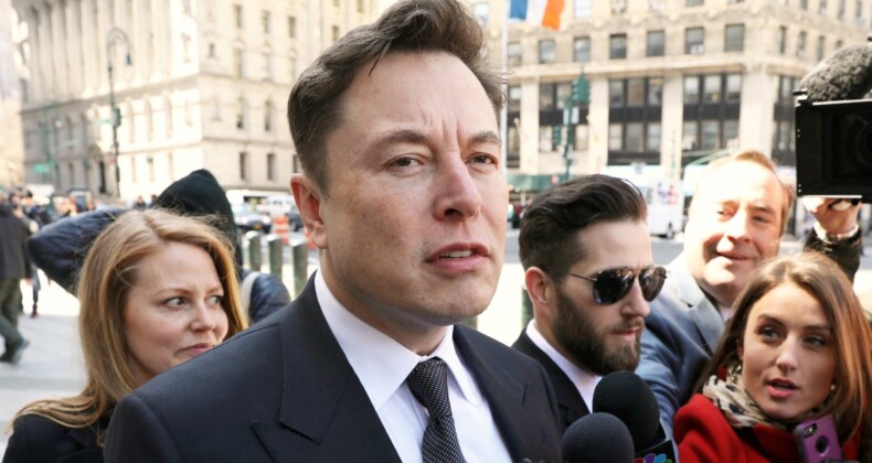 Elon Musk: ABD, 18 ay resesyon yaşayacak