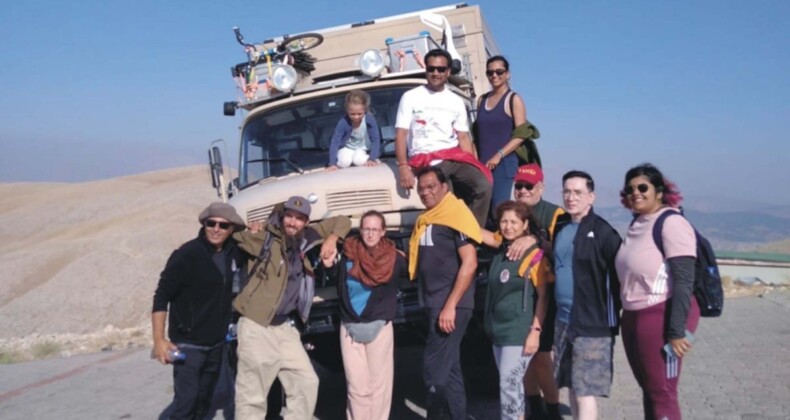 Hintli turistler Nemrut Dağı’nda