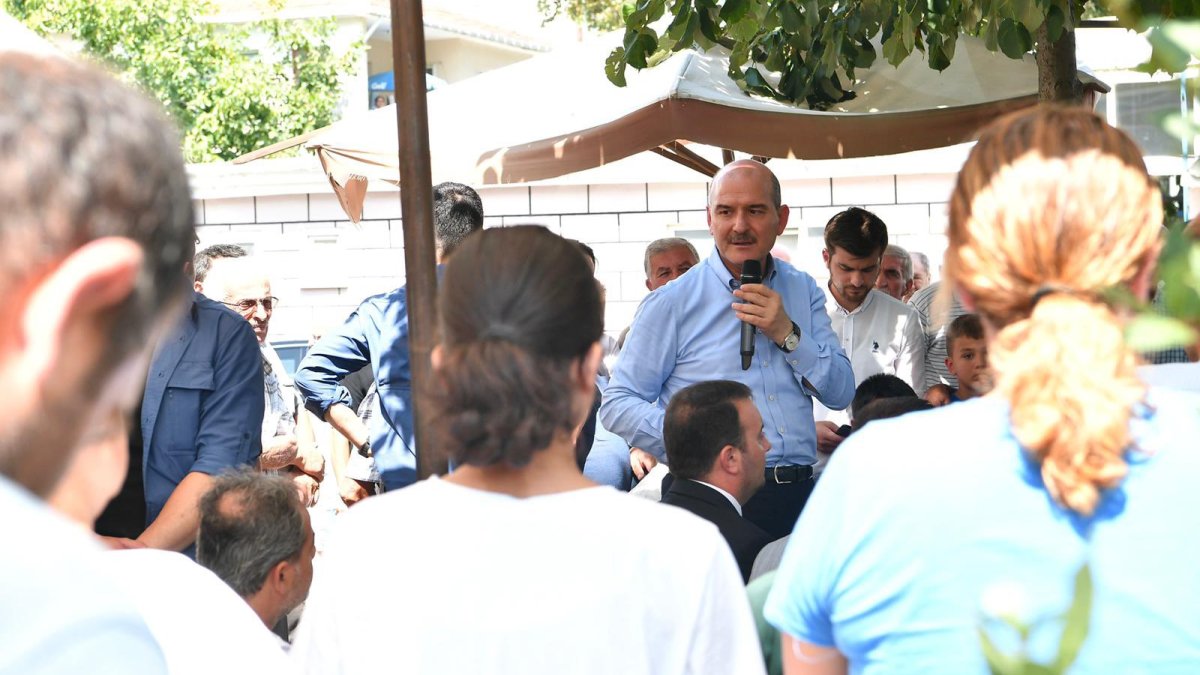 İçişleri Bakanı Süleyman Soylu’dan göçmen açıklaması: Enayi değiliz