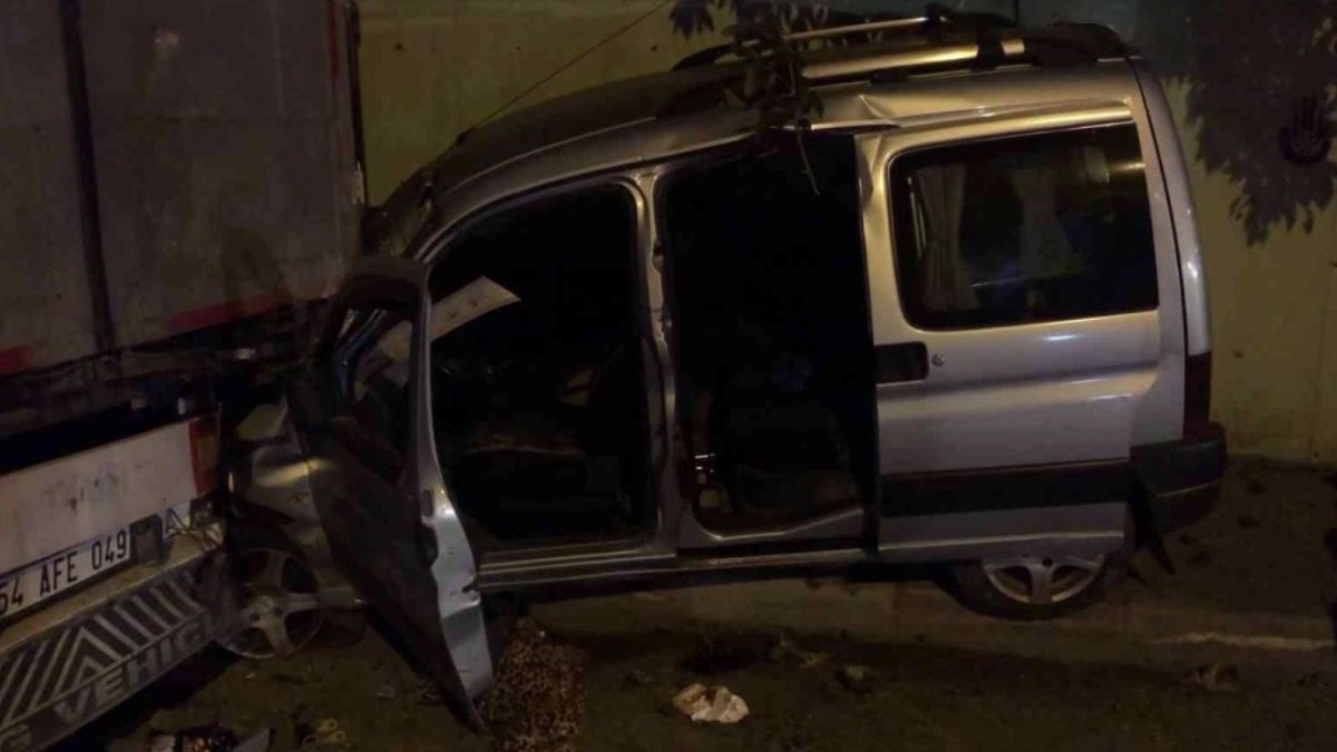 Kartal’da alkollü sürücü, iki kişiyi ezdi