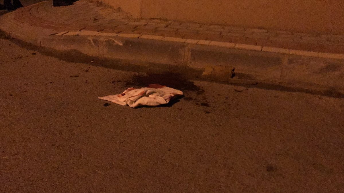 Kocaeli’de çıkan tartışmada boğazından bıçaklandı