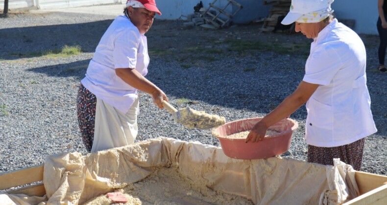 Malatya’da eski cezaevi binasında tarhana mesaisi