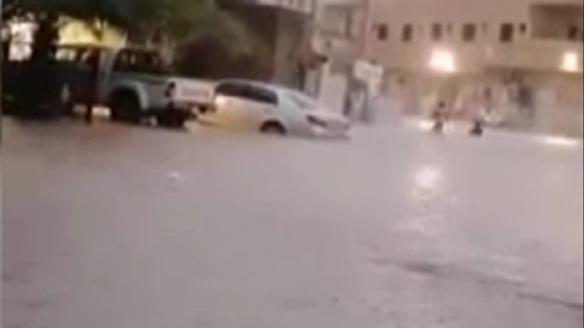 Mekke ve Medine’de sağanak etkili oldu