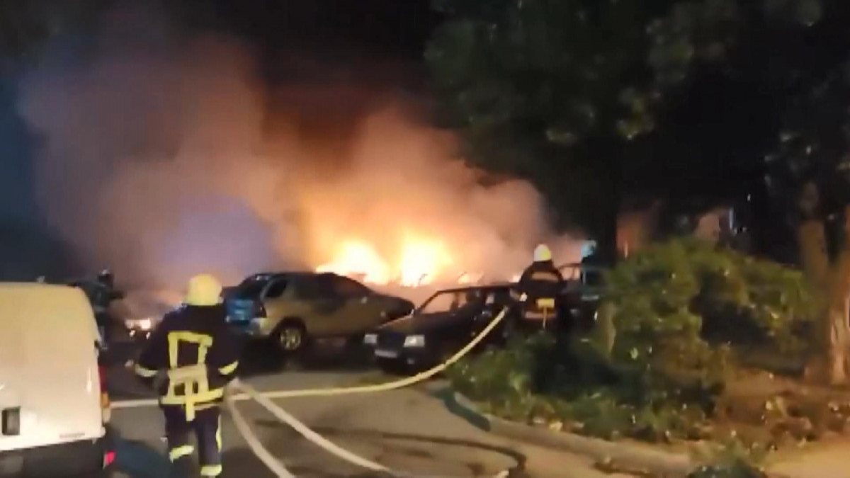 Ukrayna: Rusya, Zaporijya nükleer santrali yakınlarını vurdu