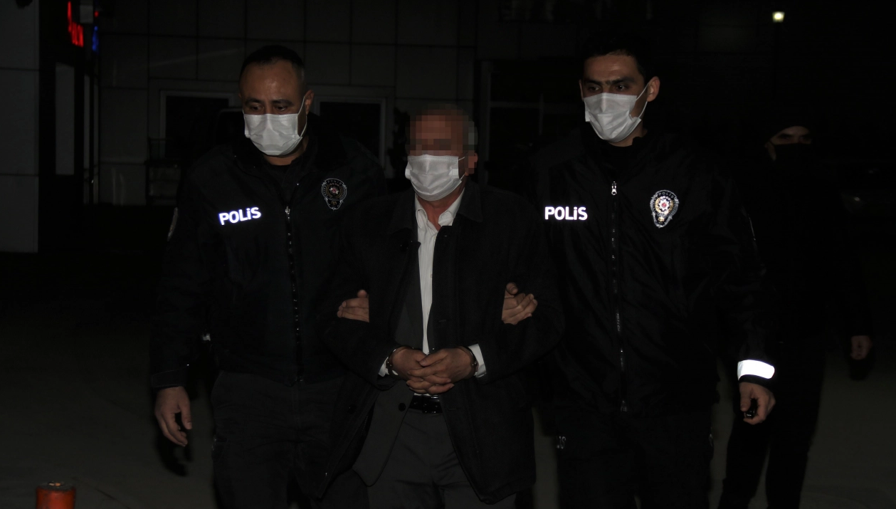 Okul müdürüne 11 öğrenciyi ‘taciz’den istenen ceza açıklandı! Suçlamaları reddetti!