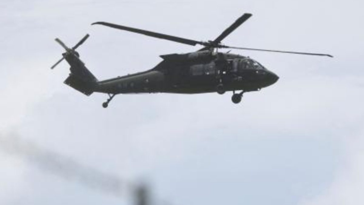 Afganistan’da Taliban’ın kullandığı ABD’den kalan helikopter düştü: 3 ölü