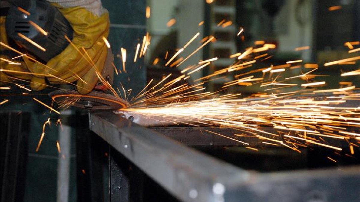 Ağustos ayı imalat sanayi kapasite kullanım oranı yüzde 76,7 oldu