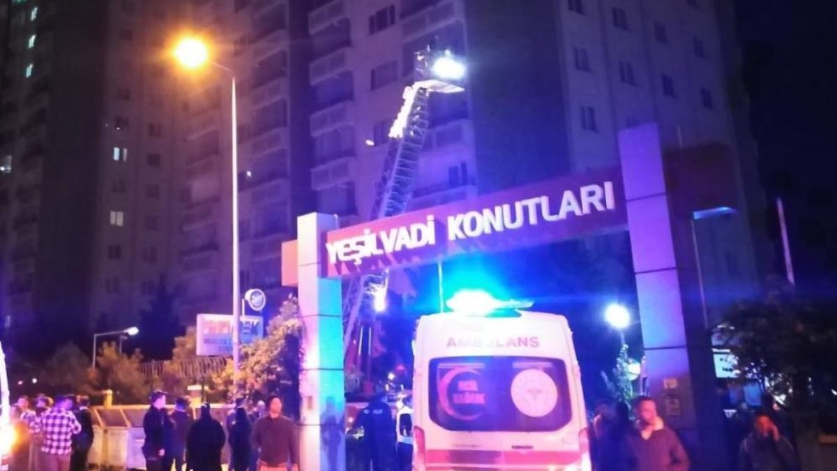 Ankara’da 15 katlı binada yangın: 1 ölü