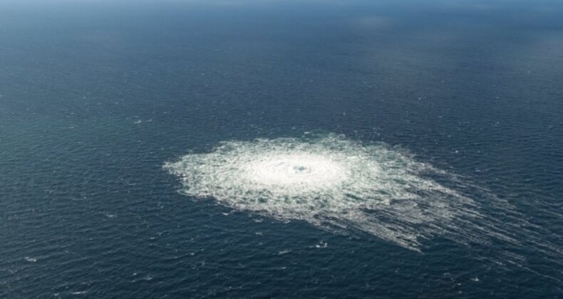 Baltık Denizi’ndeki Kuzey Akım doğalgaz boru hatlarında patlama