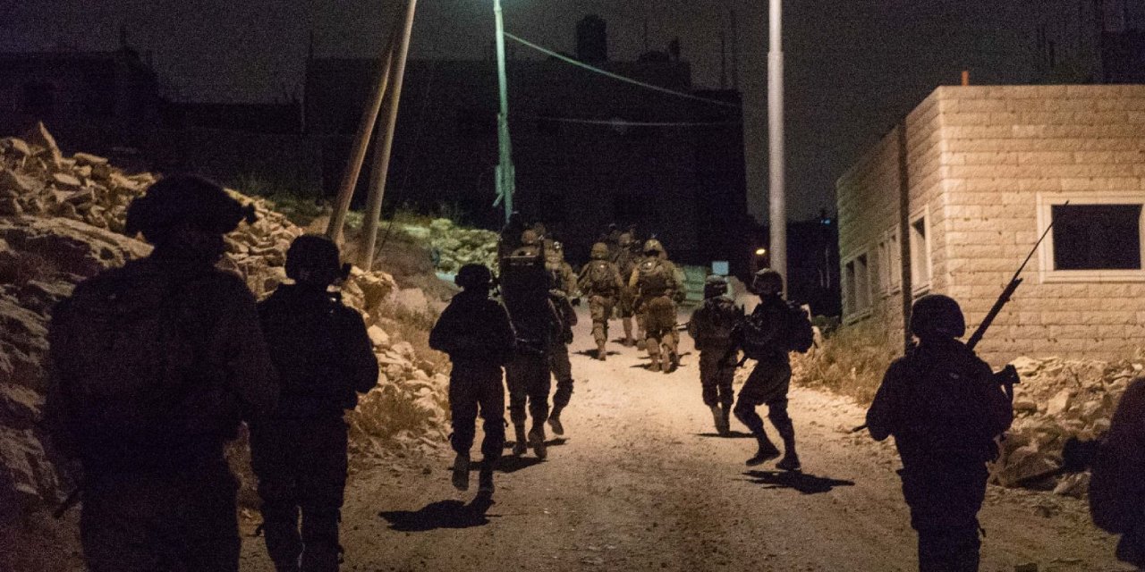 Batı Şeria’da 14 Filistinli gözaltına alındı