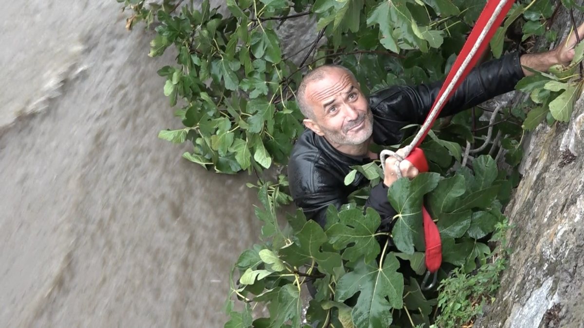 Bursa’da dere yükseldi ortalık can pazarı oldu