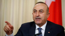 Bakan Çavuşoğlu’ndan Yunanistan’a sert uyarı: “Kaşınmayın, sonuçlarına katlanırsınız”