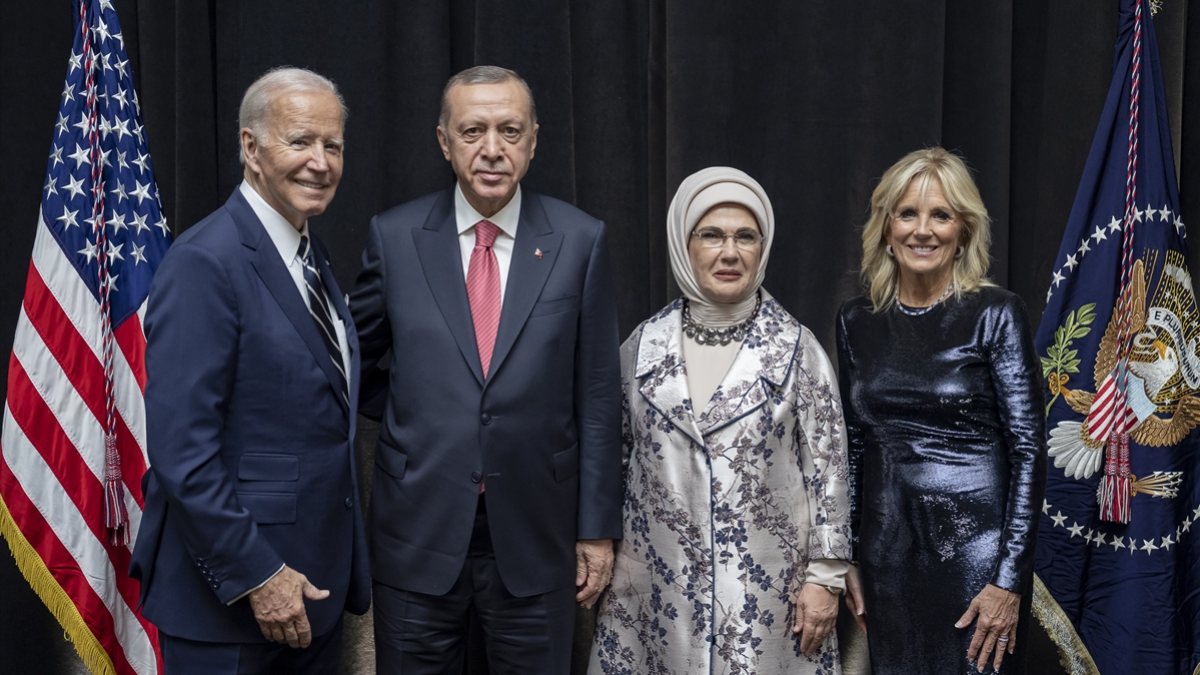 Cumhurbaşkanı Erdoğan, Joe Biden’ın liderlere verdiği yemeğe katıldı