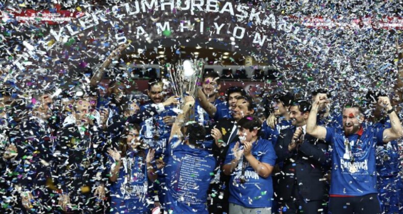Cumhurbaşkanlığı Kupası üst üste 3. kez Anadolu Efes’in