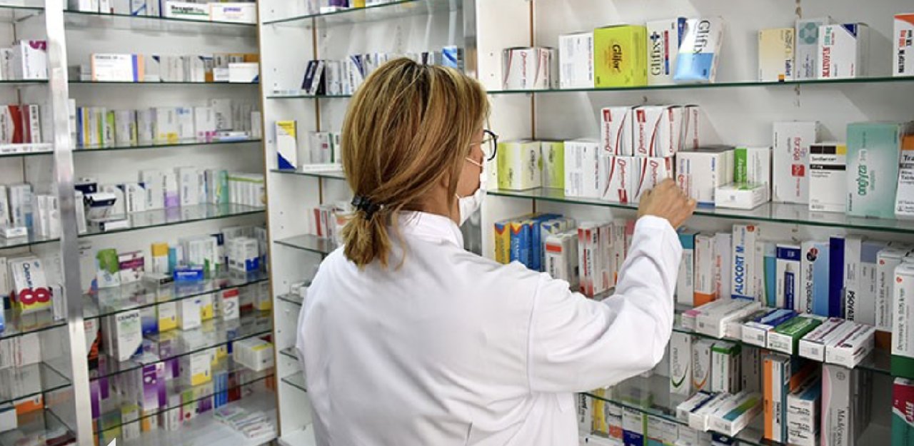 Eczacılar büyük mitinge hazırlanıyor