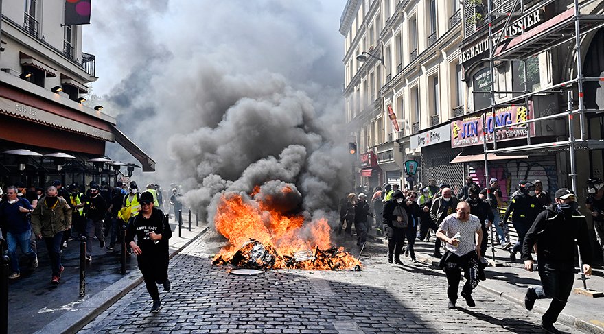 Fransa’da 103 sarı yelekliye gözaltı