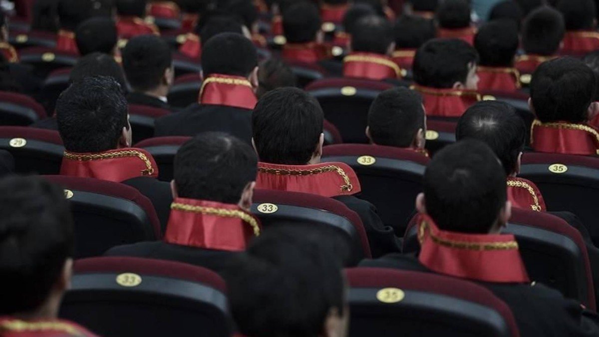 Hakim ve savcıların görevde yükselme kararları Resmi Gazete’de yayınlandı!