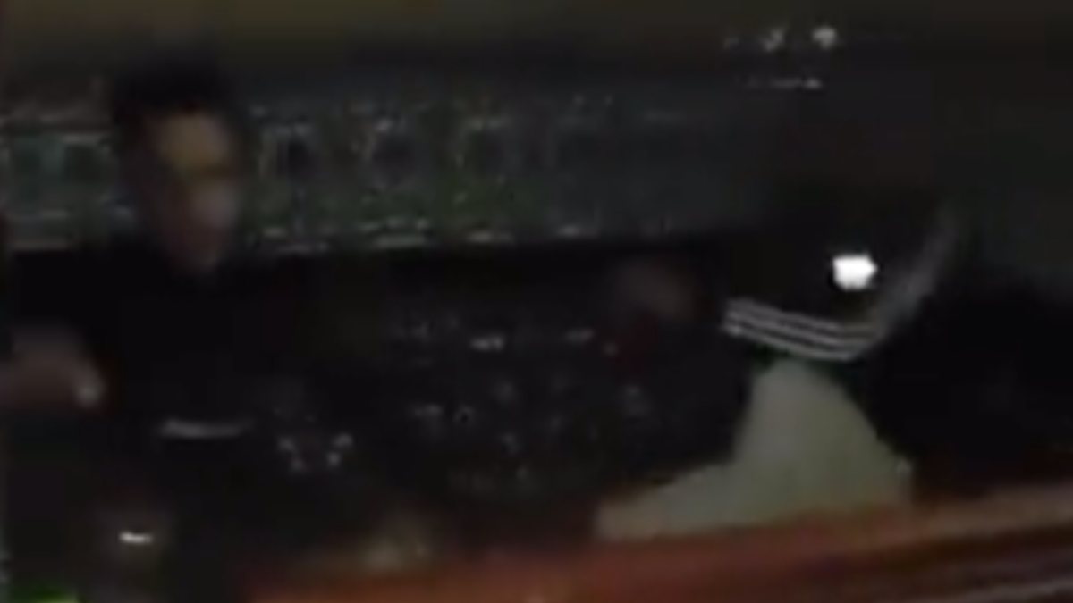 Hz. Yuşa Türbesi’nin hoparlöründen şarkı söylediler