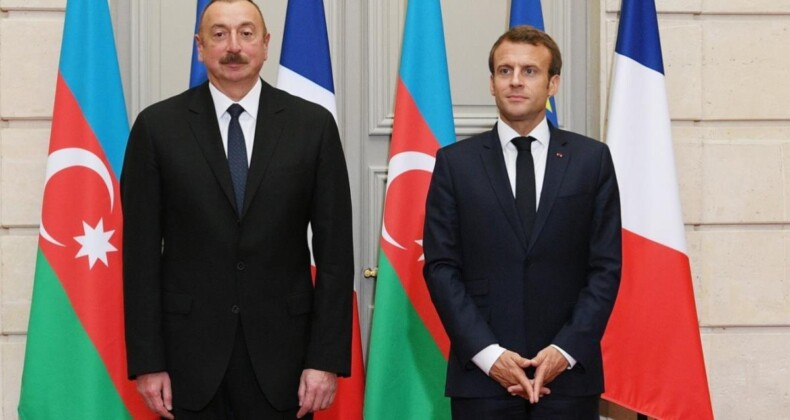 İlham Aliyev, Emmanuel Macron’la telefonda görüştü