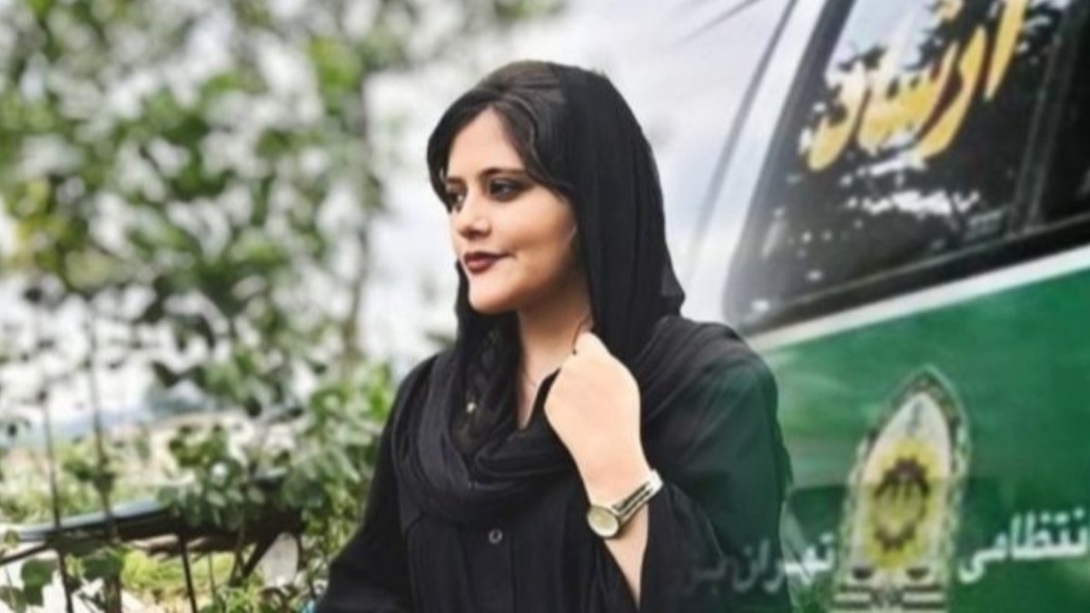 İran’da Mahsa Emini’nin ölümü tepki topladı