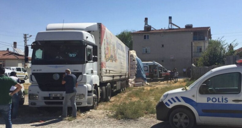 Konya’da 2 kişiyi öldürüp 3 kişiyi yaradı: 3-4 yıldır saman tozu nedeniyle kavgalıyız