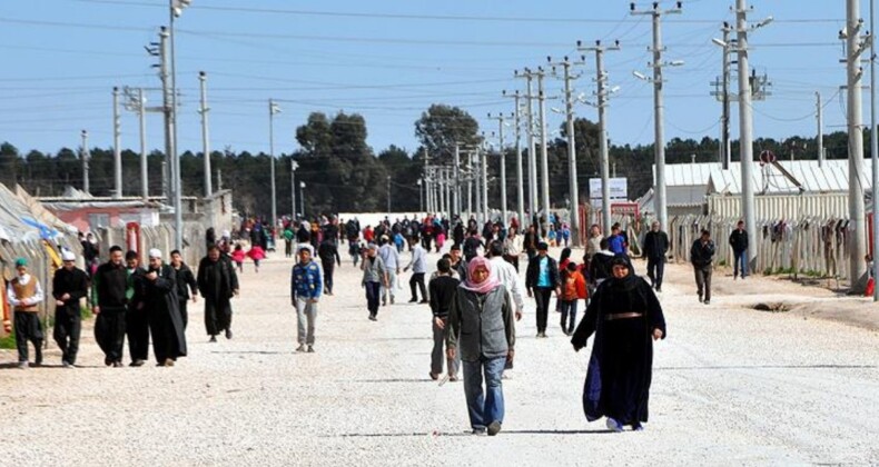 Lübnan Suriyelileri geri gönderiyor