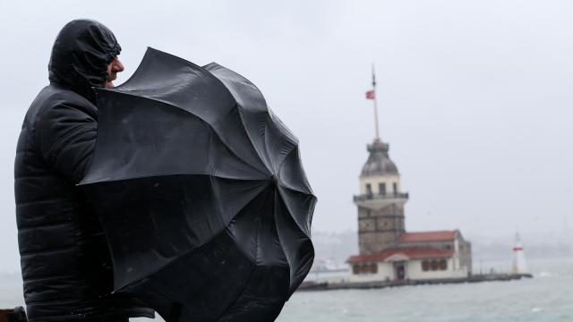 Meteoroloji’den İstanbul için kritik uyarı! Bu saat aralıklarına dikkat edin!