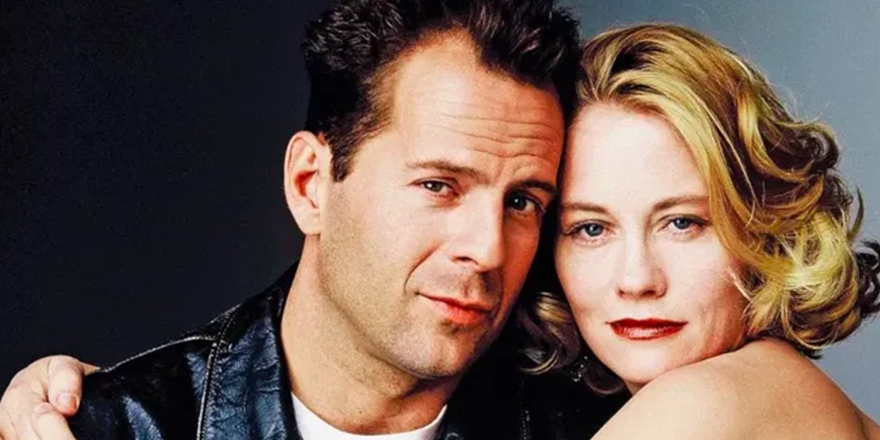 80’lerin efsanesi Mavi Ay geri dönüyor