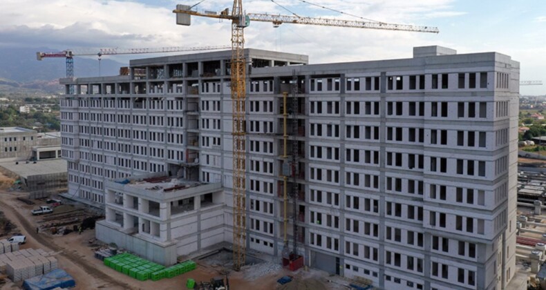 Aydın Şehir Hastanesi inşaatının yüzde 65’i tamamlandı