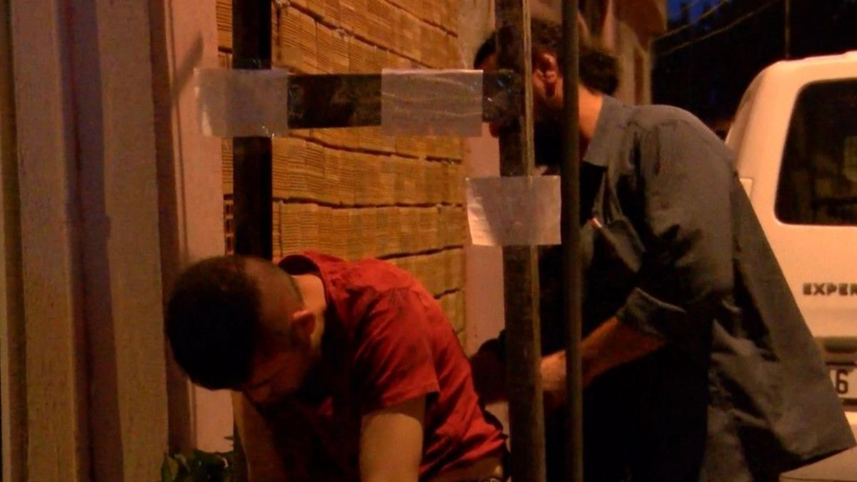 Bursa’da hırsıza meydan dayağı atıp, zincire bağladılar